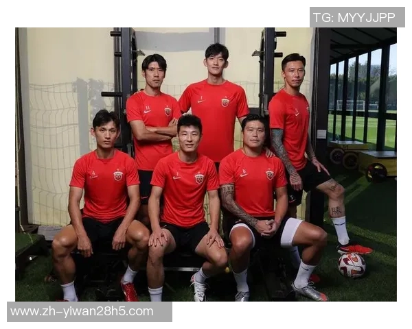 中超联赛新赛季展望球队阵容变化与年轻球员崛起的影响分析